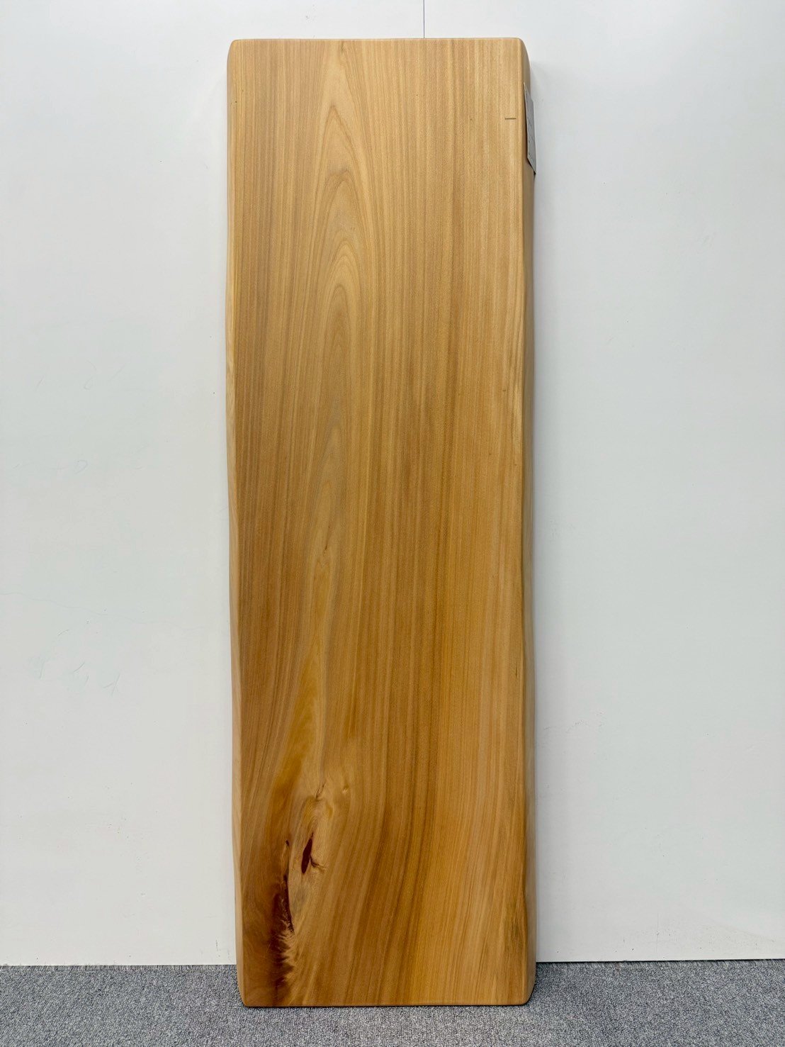 索羅門檜木一枚板