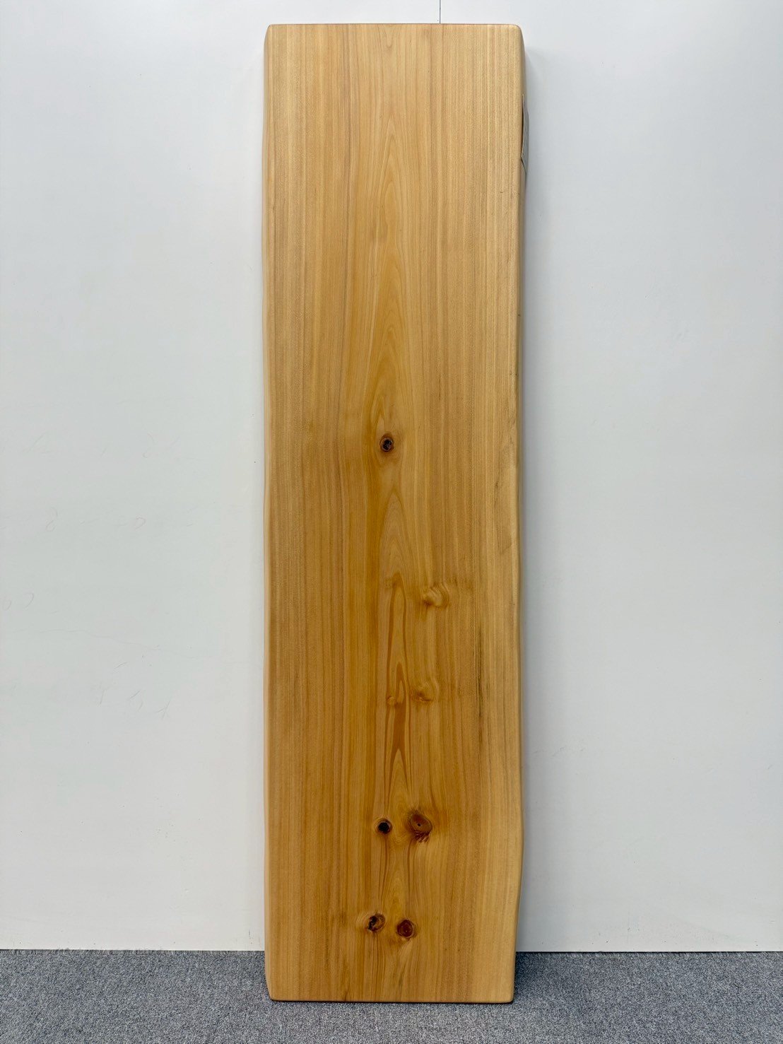 索羅門檜木一枚板